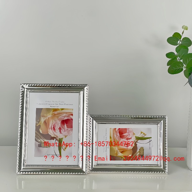 Lighting Decor Photos - Europäischer Hochwertiger Dekorativer Luxus-Silber-Tisch-Fotorahmen aus Metall